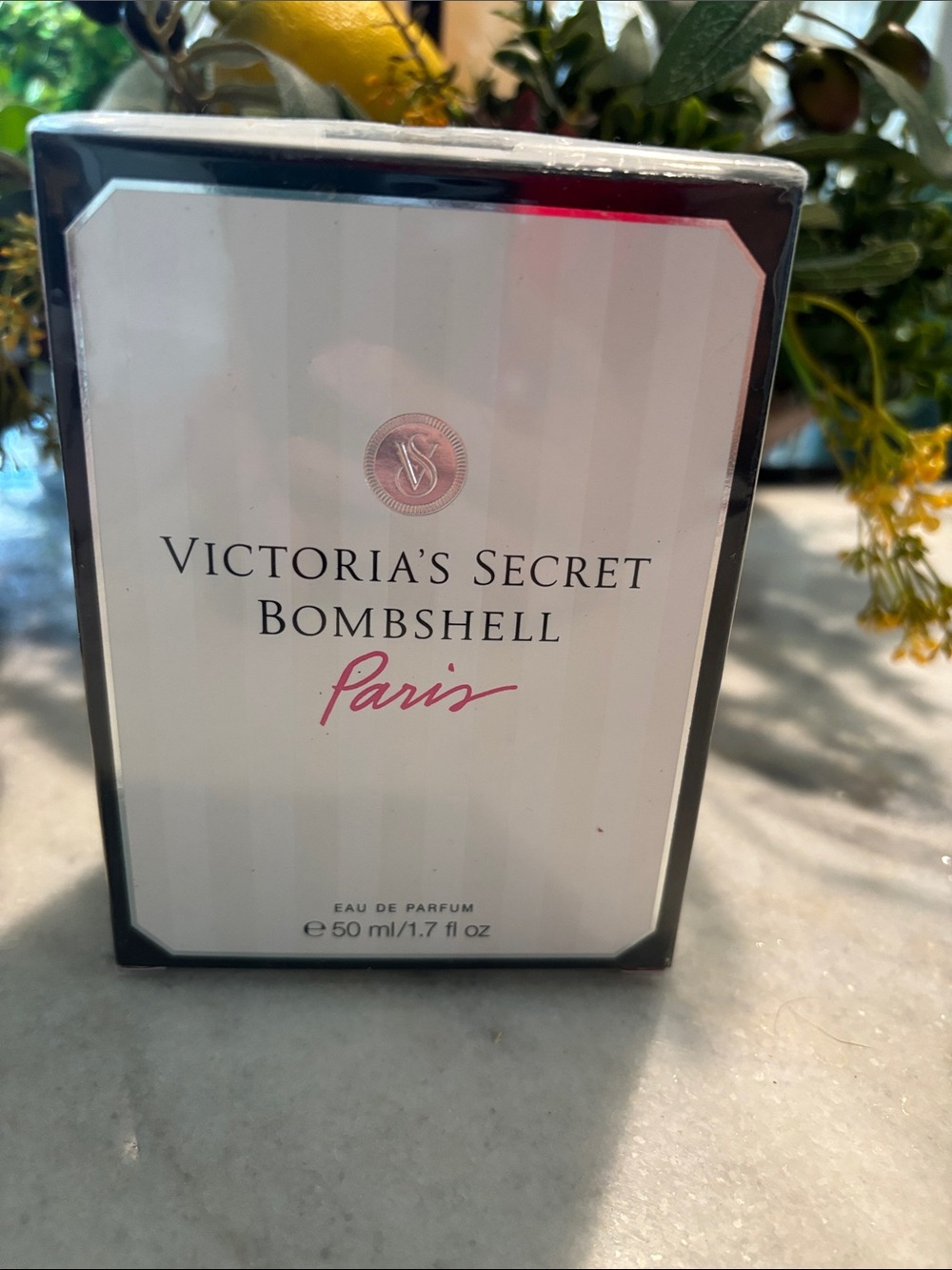 Victoria's Secret Bombshell Paris Eau de Perfume.